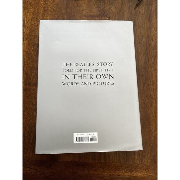 The Beatles Anthology BY THE BEATLES Illustrated Hardcover Book 1st Edition 2000 - Picture 6 of 9